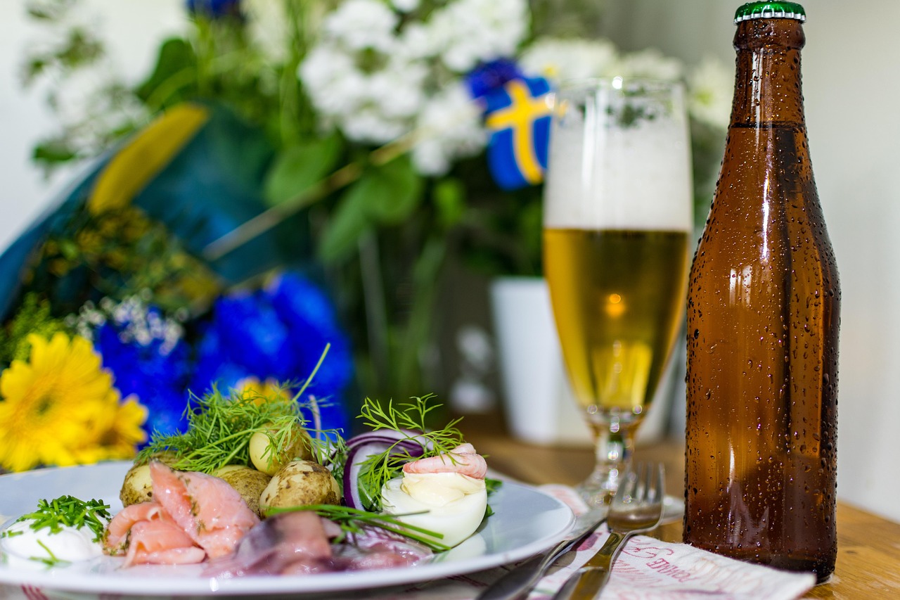 Exploring Hangzhous Traditional Delights:A Culinary Journey in English